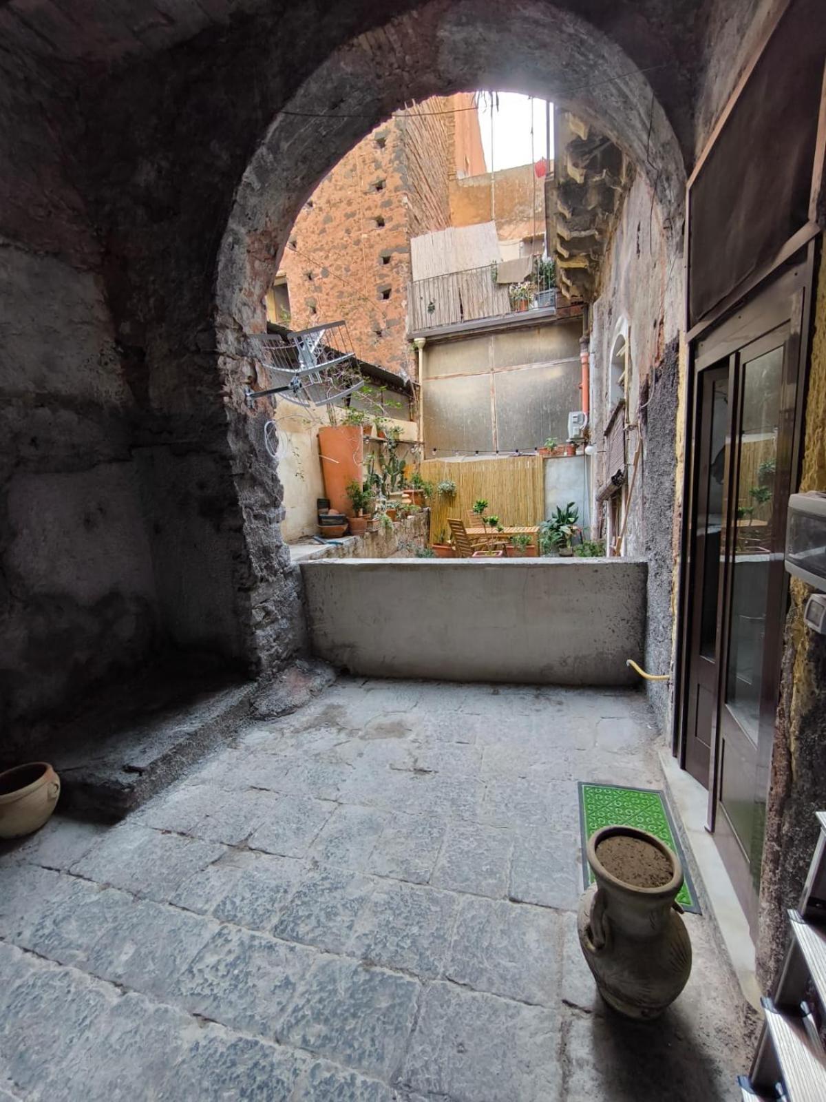 شقة Opificio 11 House كاتانيا المظهر الخارجي الصورة
